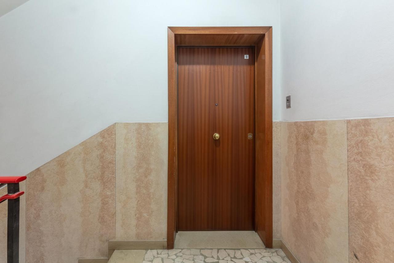 A 500 Mt Dalla Certosa Apartment Bolonha Exterior foto