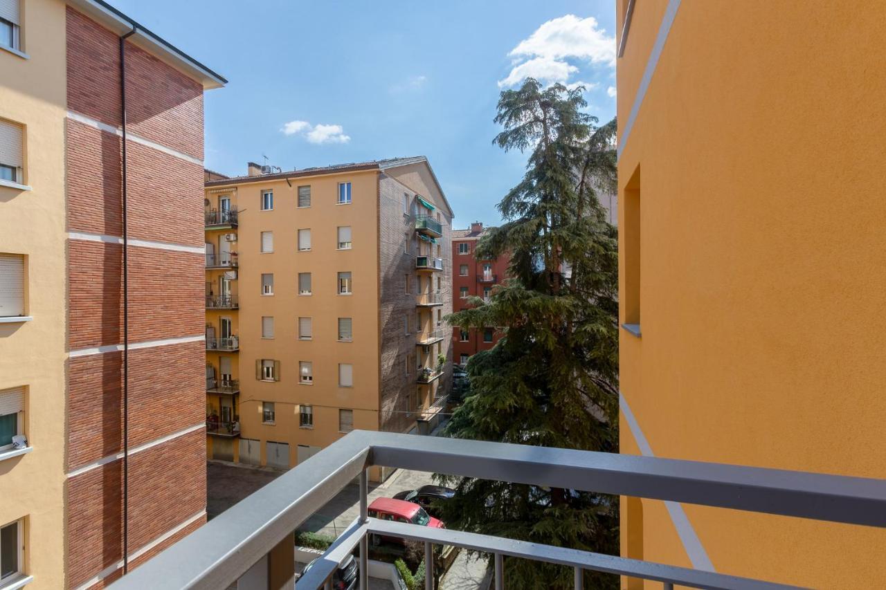 A 500 Mt Dalla Certosa Apartment Bolonha Exterior foto